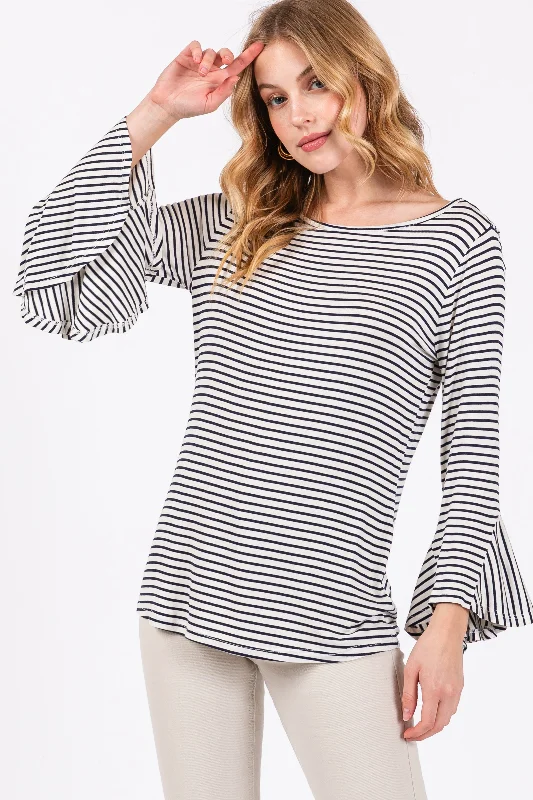 Sports Yoga Style Navy Blue Striped 3/4 Sleeve Top