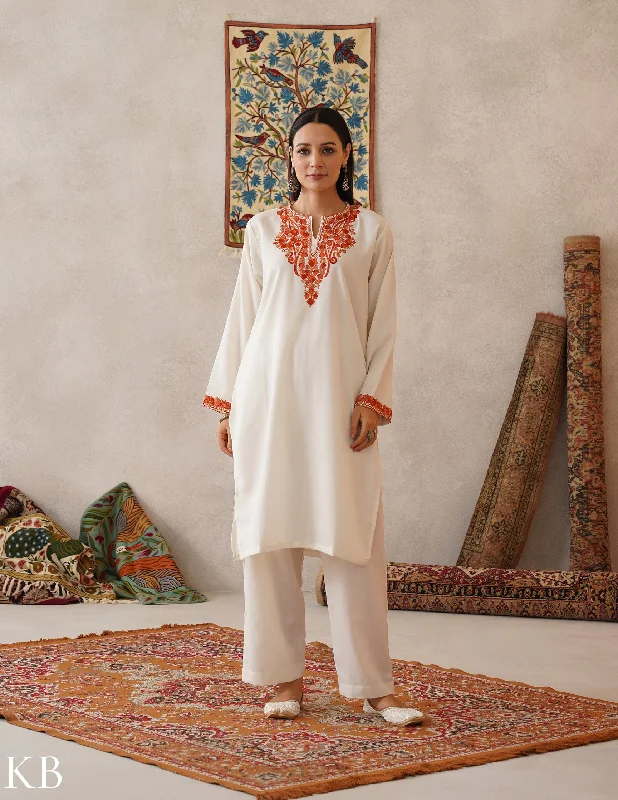 Casual Light Style meHER Off-White Kashmiri Aari Woollen Co-ord Set